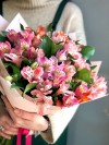 Букет из альстромерий . Цветы Владивосток фото 1 — Цветочный король