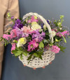 Корзинка с ароматными гиацинтами и маттиолой Сказка. Цветы Владивосток фото 2 &mdash; Цветочный король