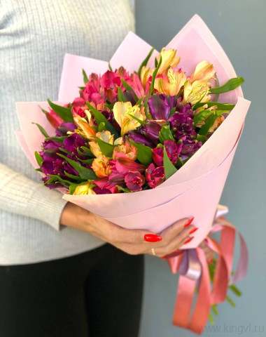 Красочные альстромерии (11шт) &mdash; Цветочный король