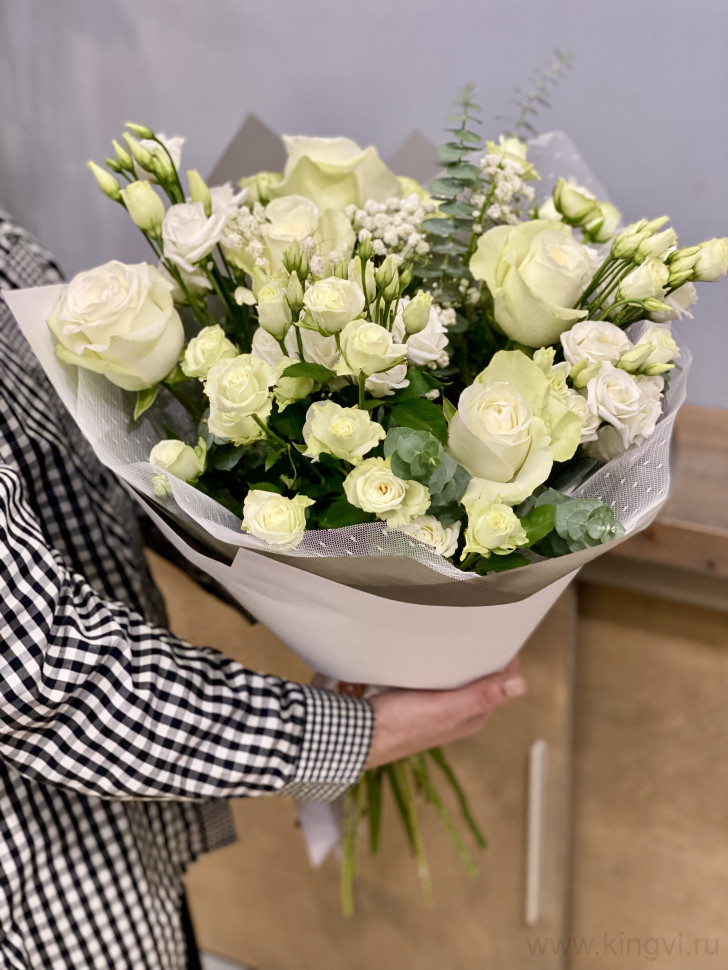 Букет«Белая сказка». Цветы Владивосток фото 1 &mdash; Цветочный король