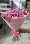 Букет из  розовых хризантем и альстромерии. Цветы Владивосток фото 4 — Цветочный король