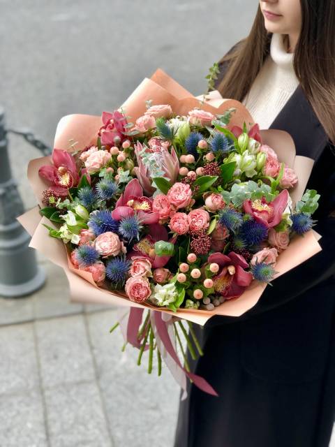 Букет " Цветочный вальс"