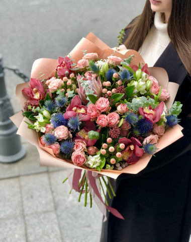 Букет &quot; Цветочный вальс&quot; — Цветочный король