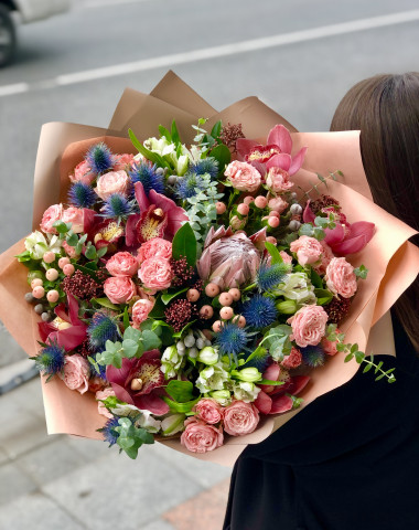 Букет &quot; Цветочный вальс&quot; — Цветочный король