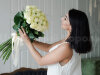 Охапка белых роз . Цветы Владивосток фото 4 — Цветочный король