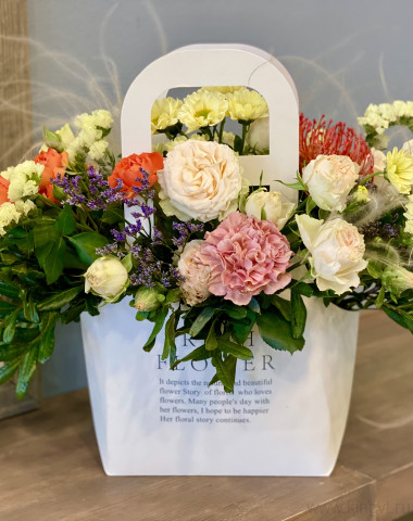 Композиция с нутаном — Цветочный король