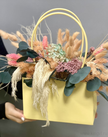 &quot; Сухоцветная симфония&quot; — Цветочный король