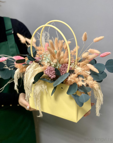 &quot; Сухоцветная симфония&quot; — Цветочный король