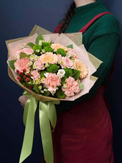 Букет из гербер и хризантем