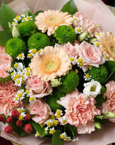 Букет из гербер и хризантем — Цветочный король