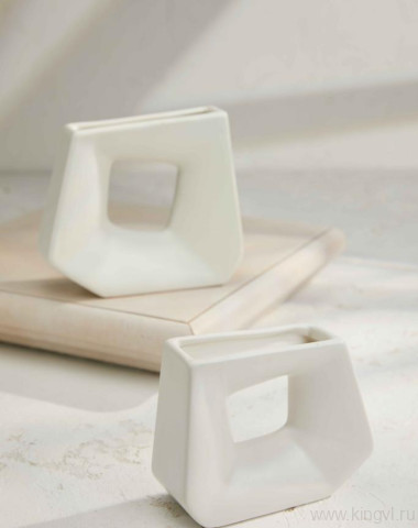 ВАЗА НИКОЛАС - БЕЛАЯ — Цветочный король