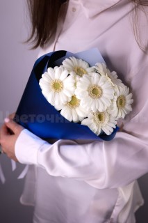 Букет белоснежных гермини. Цветы Владивосток