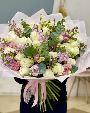 Букет &quot; Цветочный шепот&quot; — Цветочный король