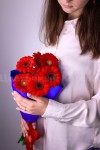 Букет гермини "Love". Цветы Владивосток фото 4 — Цветочный король