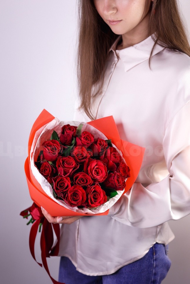 Букет кенийский роз "Страстный". Цветы Владивосток фото 1 — Цветочный король