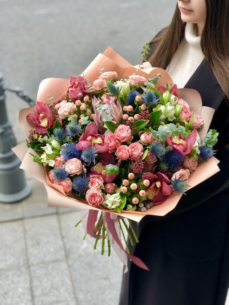 Букет " Цветочный вальс" . Цветы Владивосток фото 1 &mdash; Цветочный король