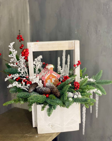 Новогодний ящик " Домик" &mdash; Цветочный король