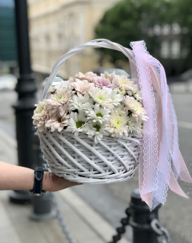 Корзинка с хризантемами — Цветочный король