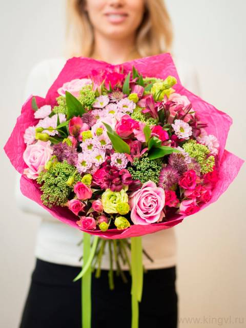 Нежность в розовом большая