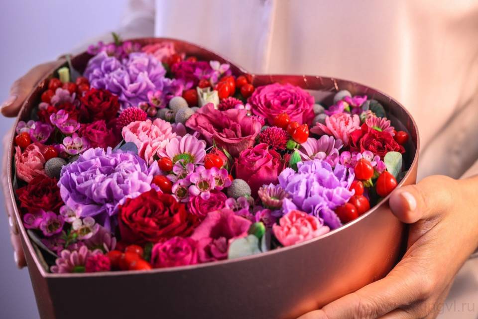 Цветочное сердце "Искусство любви" 