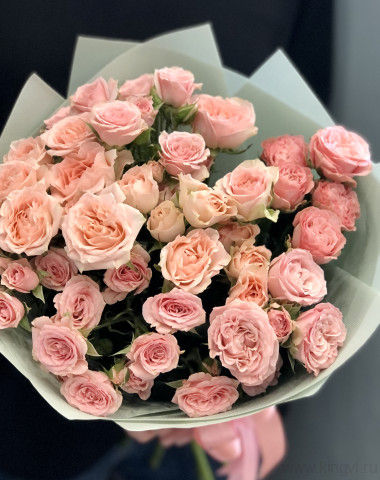 Букет из 9 кустовых роз — Цветочный король