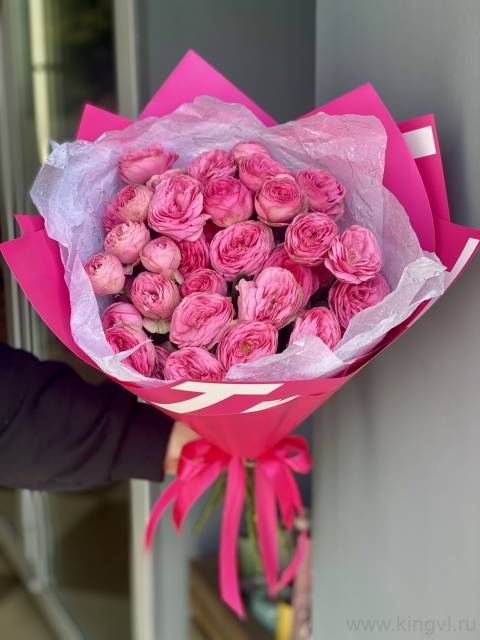  Букет из 9 кустовых роз