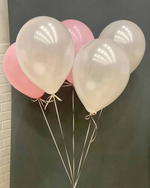 Связка из 5 латексных шаров