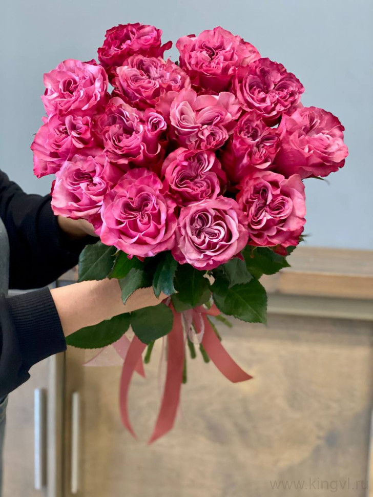 Букет 15 роз  Кантри Блюз. Цветы Владивосток