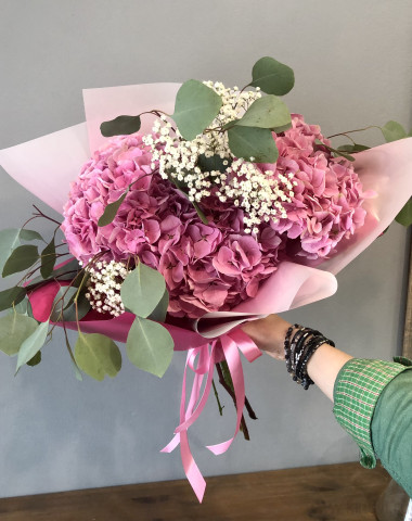 Букет &quot;Для тебя&quot; из гортензии — Цветочный король