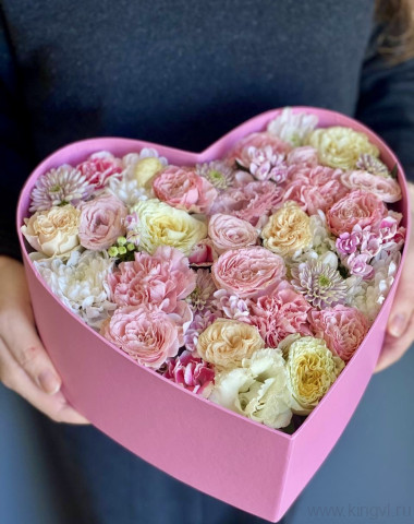 Компоция "Нежное сердце" &mdash; Цветочный король