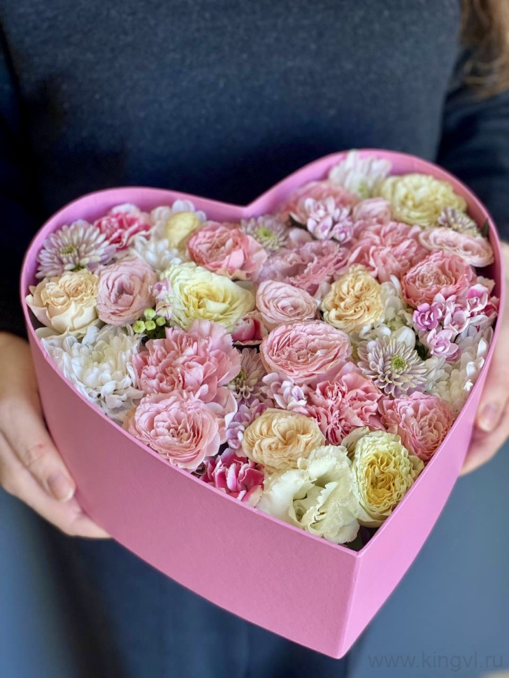 Компоция "Нежное сердце". Цветы Владивосток фото 1 &mdash; Цветочный король