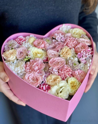 Компоция "Нежное сердце" &mdash; Цветочный король