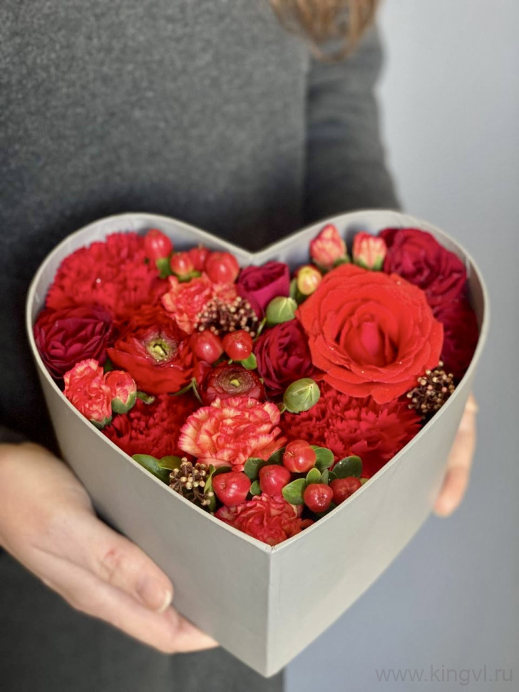 "Любящее сердце". Цветы Владивосток фото 1 &mdash; Цветочный король