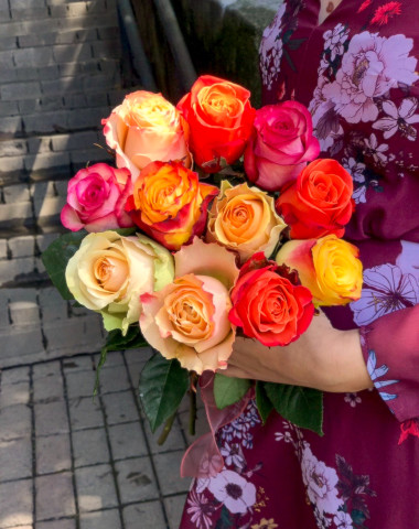 Микс&quot;Страстный&quot; 11 роз   — Цветочный король