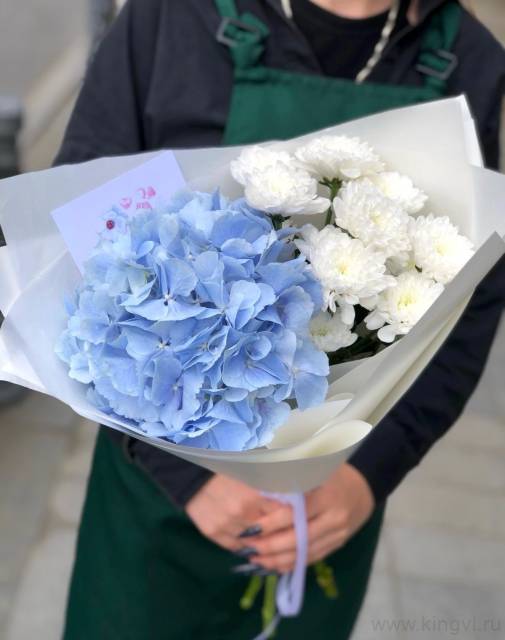 Букет с гортензией «Голубой шелест»