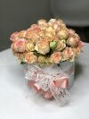 Коробочка с кустовой розой. Цветы Владивосток фото 2 — Цветочный король
