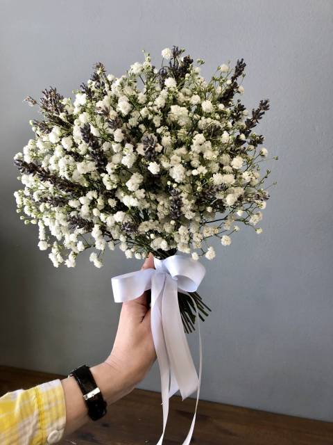 Букет из гипсофилы и лаванды (сухоцветы)