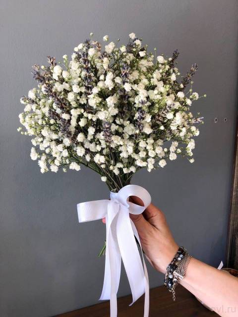 Букет из гипсофилы и лаванды (сухоцветы)