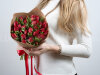 Букет из красных тюльпанов. Цветы Владивосток фото 2 — Цветочный король