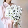 Букет-комплимент из 5 хризантем. Цветы Владивосток фото 1 — Цветочный король