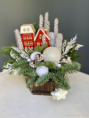 Новогодняя композиция "Домик". Цветы Владивосток фото 3 — Цветочный король