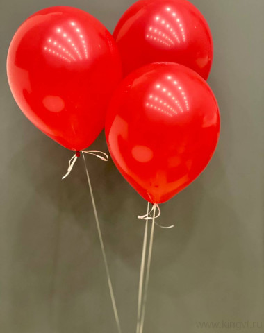 Связка из 3 латексных шаров &mdash; Цветочный король