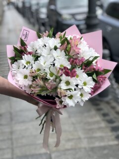 Букет "Ромашка"из хризантем . Цветы Владивосток