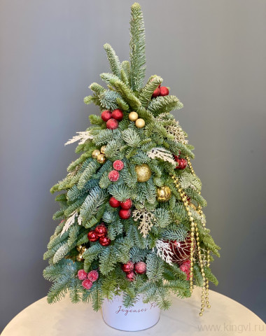 Новогодняя елочка. &mdash; Цветочный король