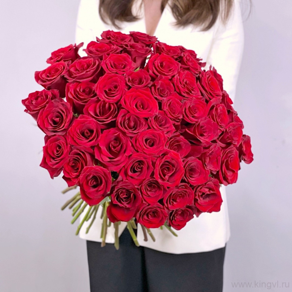 Букет из 51 красной розы . Цветы Владивосток