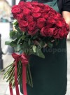 Страсть в букете из 51 розы. Цветы Владивосток фото 1 — Цветочный король