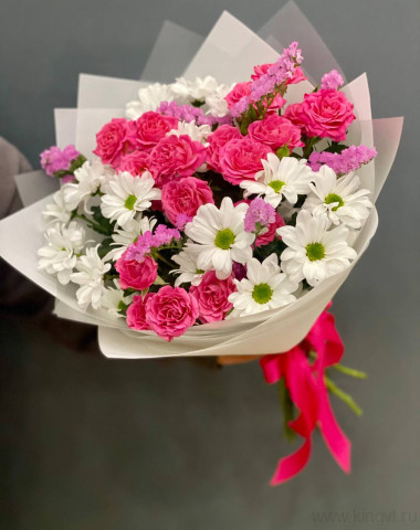 Букет " Весенний шепот" &mdash; Цветочный король