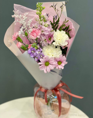 Букет -комплимент"Весенний шепот" &mdash; Цветочный король