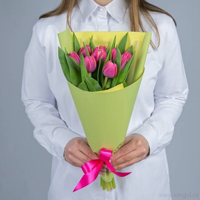 Букет из 9 тюльпанов  