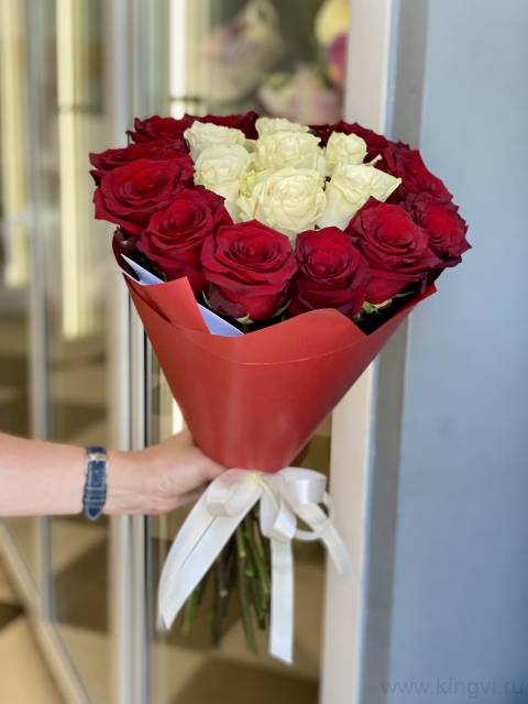 Букет из 19 роз